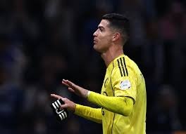 养乐多连年战绩不佳 监督高津臣吾本季结束将退任｜日职